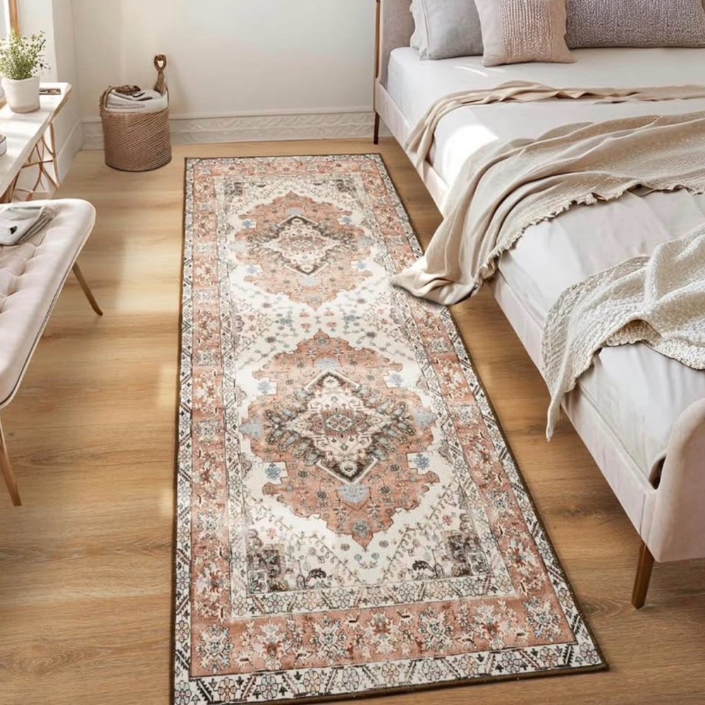 Elegant Persian Style Runner Rug - Picture 4 of 7